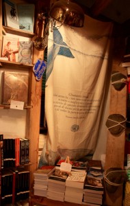 Librería Atlantis en Santorini, 2017.
